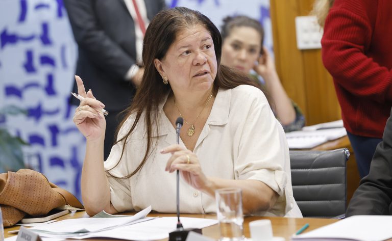 Comissão aprova projeto que inclui supervisores das secretarias de Educação em regras de aposentadoria especial